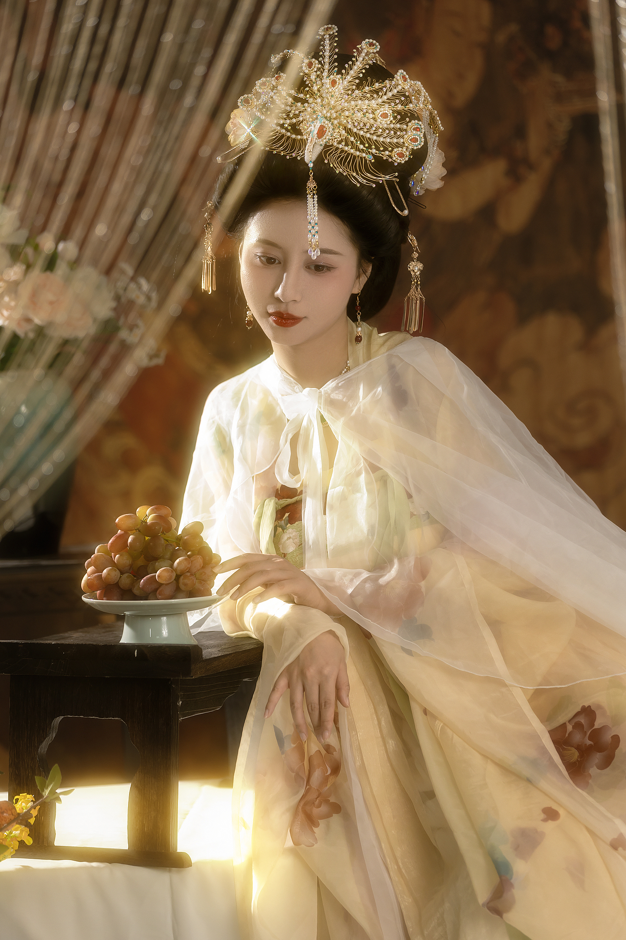 仿妆女儿国国王（图ZMzk4MDA1NDg4） - 人像摄影 - 站酷设计师枫叶剑桥原创素材 - 站酷ZCOOL