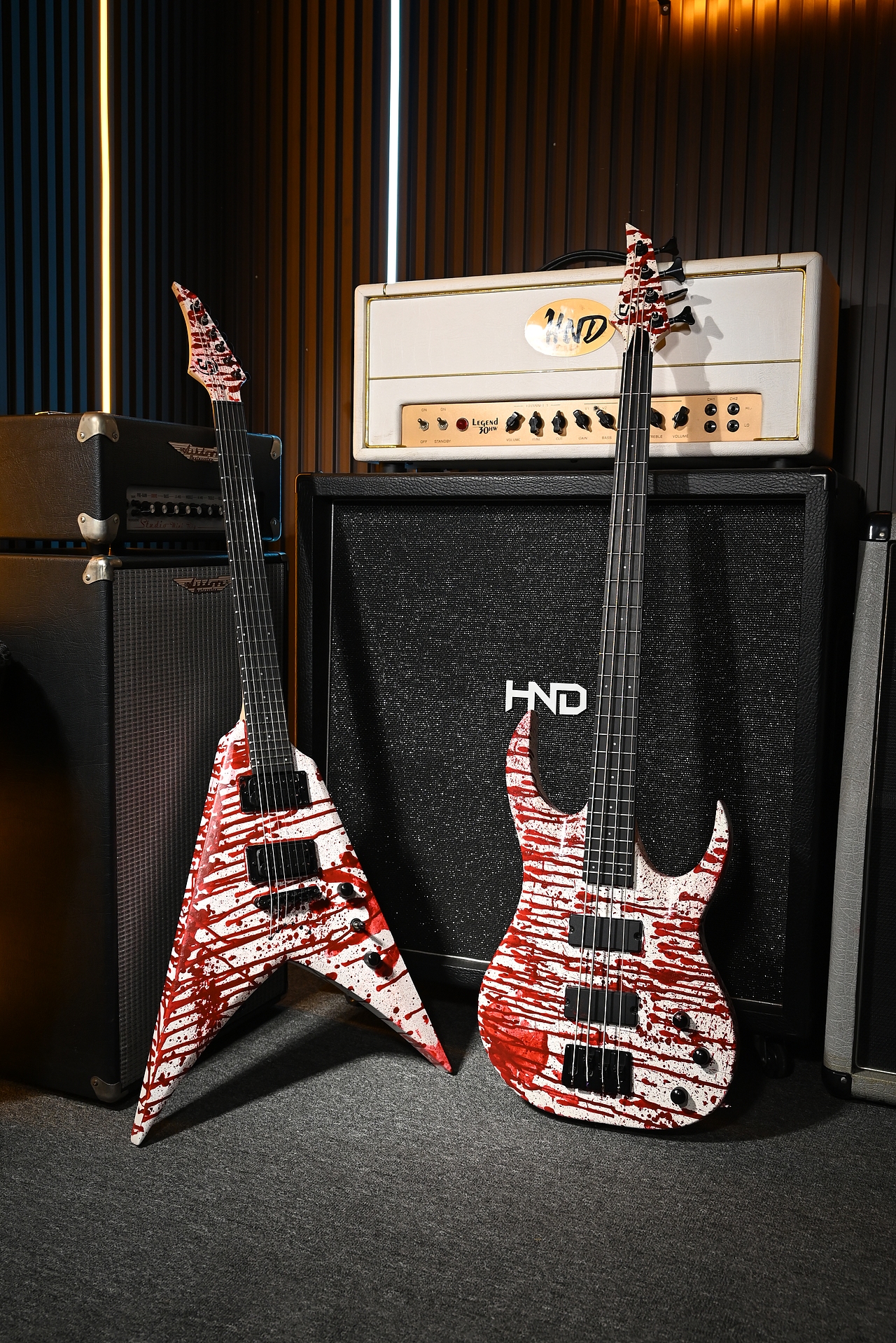 吉他手工个性话涂装 娱乐效果 比较糙