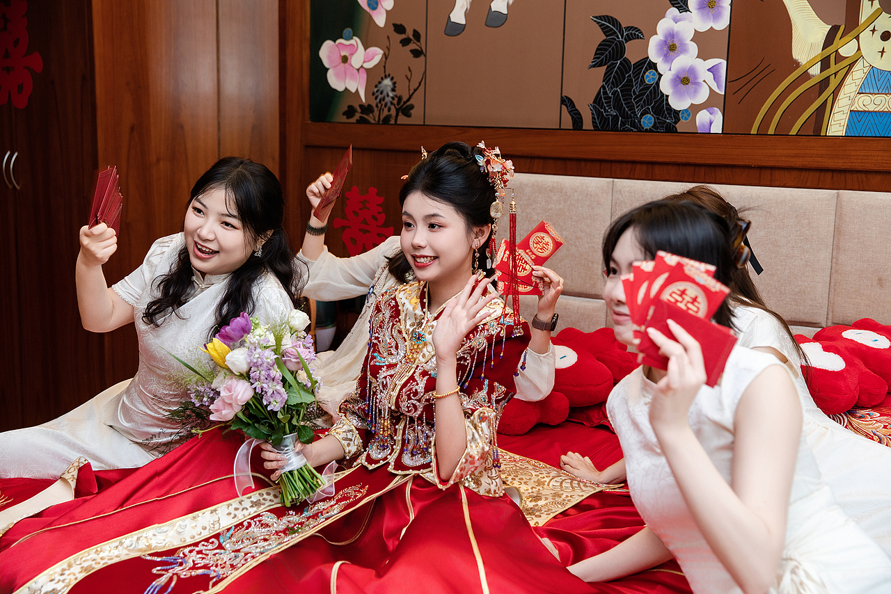 人与人的一眼万年,都藏在平淡如水的漫不经心里