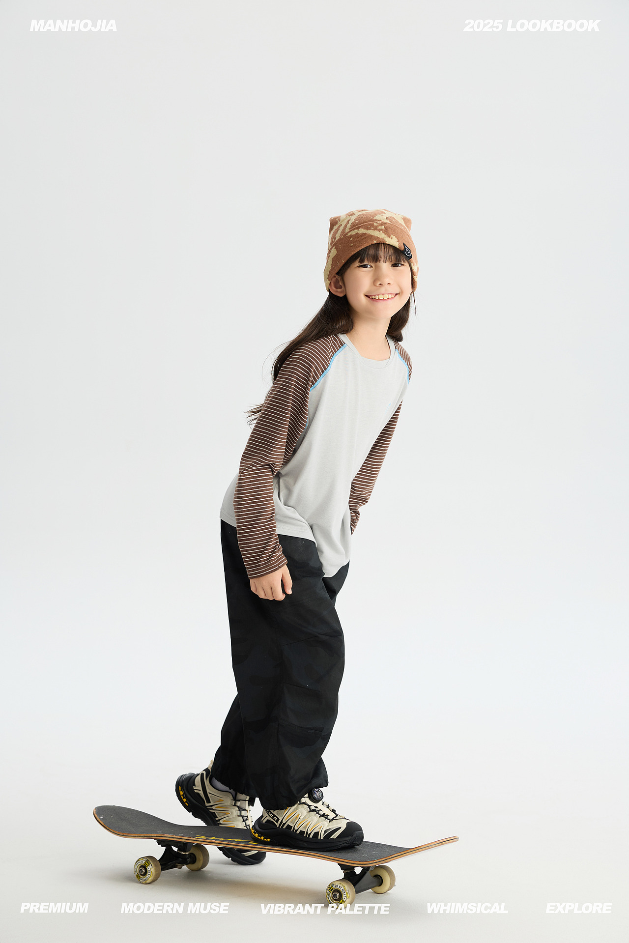 MANHOJIA LOOKBOOK 2025