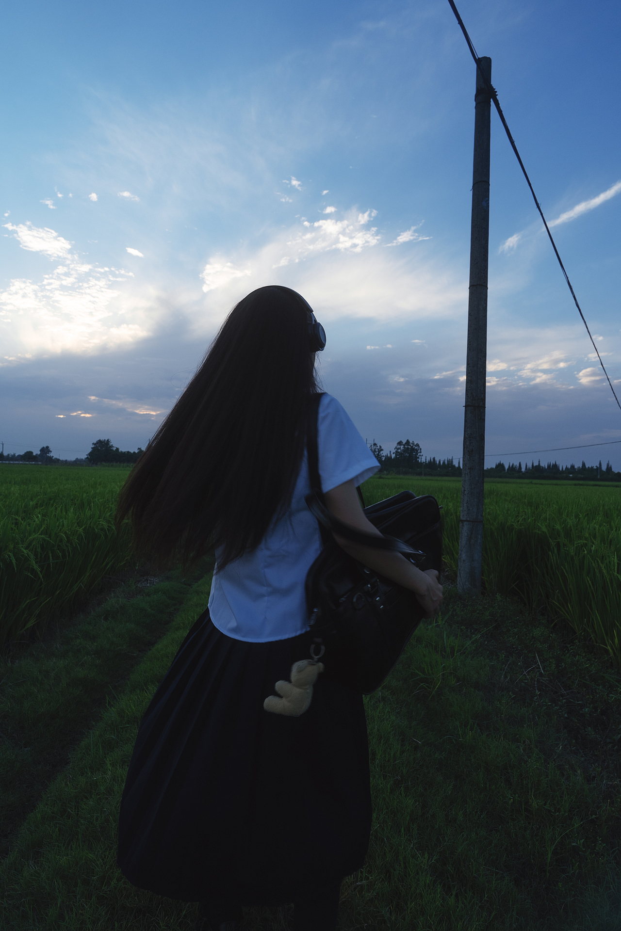 在风里奔跑，不问归处（图ZMzk4MTg0Mzgw） - 人像摄影 - 站酷设计师白山Gavin原创素材 - 站酷ZCOOL