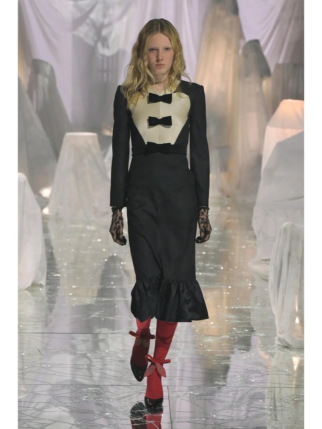 秀场回顾|Valentino SS2025 极繁主义