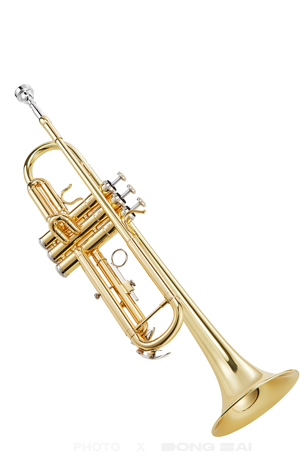 金色小号|白底拍摄