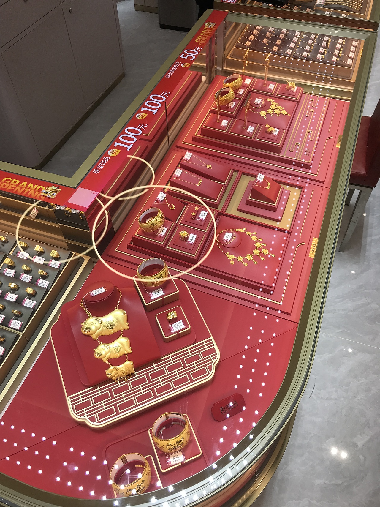 陈列道具设计（饰品）