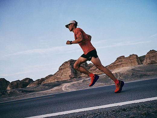 荒漠独行｜追光的人永远在路上