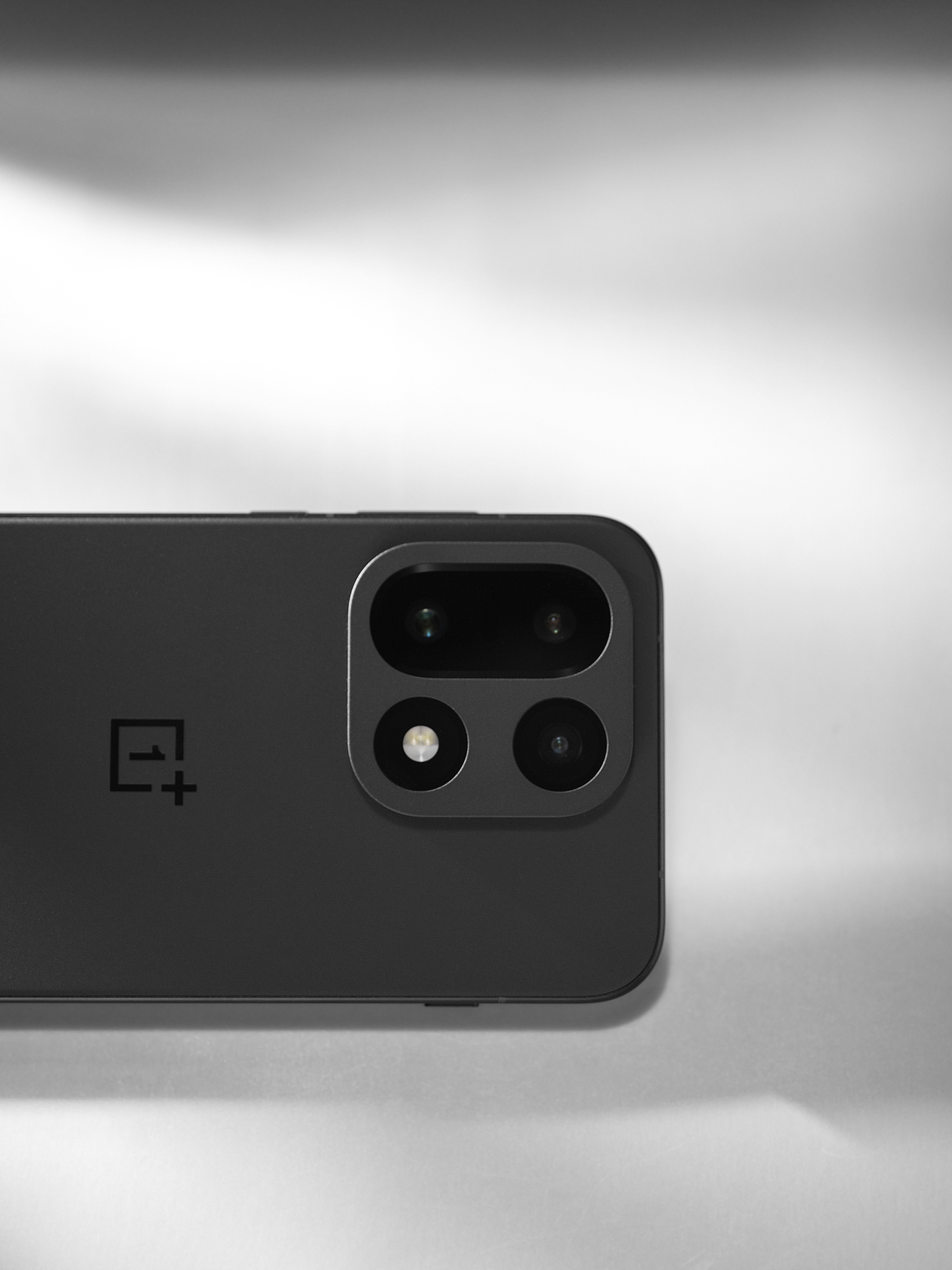 一加15·绝对黑（图ZMzk4MzQ2MDY0） - 产品摄影 - 站酷设计师ShouziVision原创素材 - 站酷ZCOOL