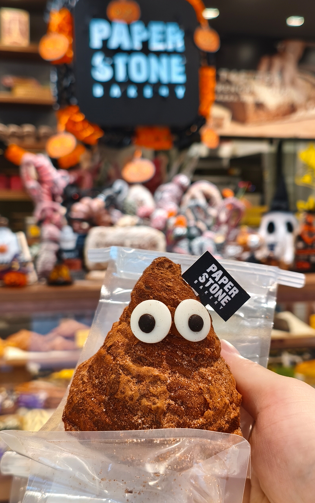 万圣节 PAPER STONE 面包拍摄 2025 10（图ZMzk4NDI4MzA4） - 美食摄影 - 站酷设计师森林摄影原创素材 - 站酷ZCOOL