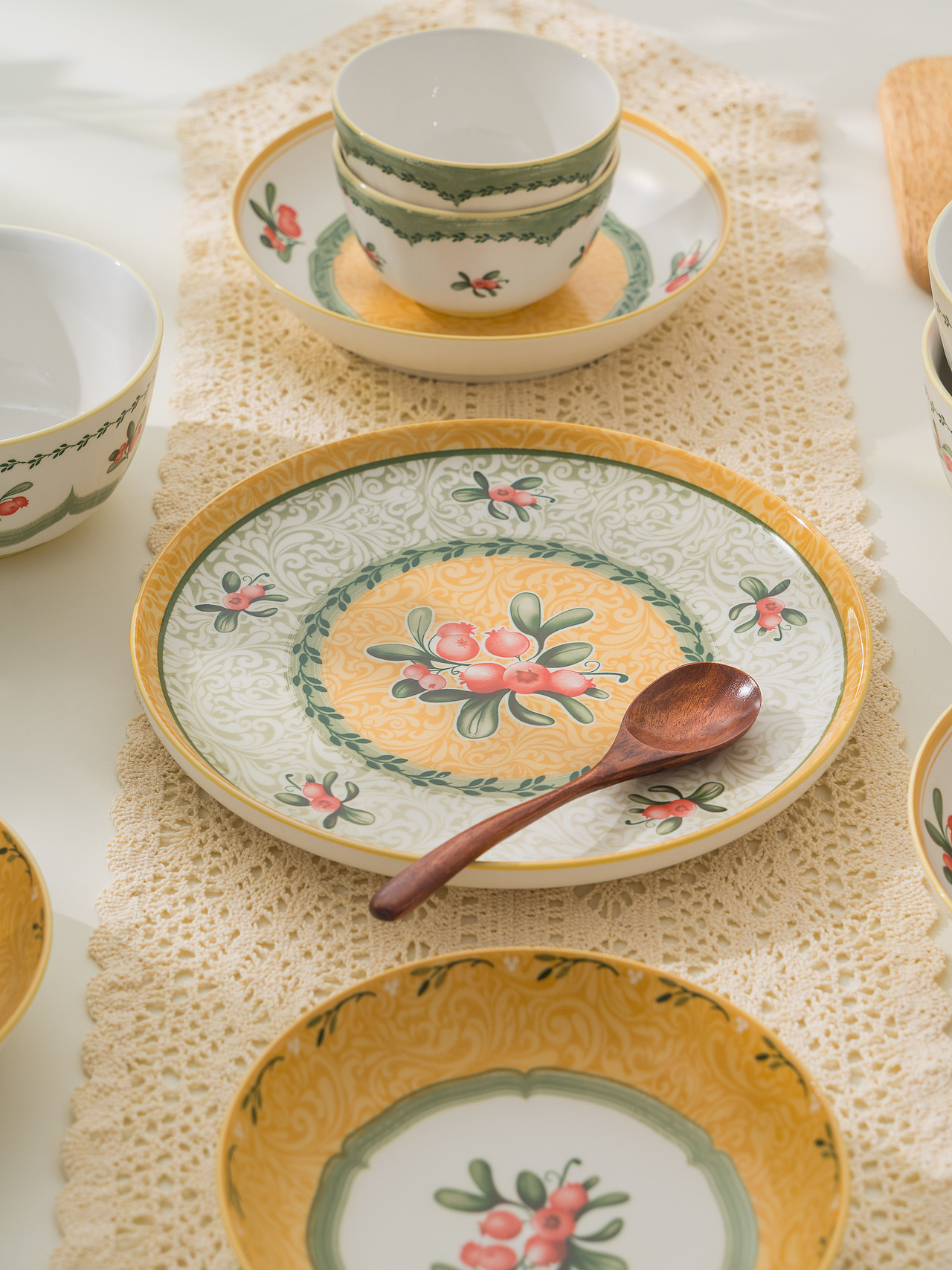 《悄悄话》| 餐具套装 | 盘子 | 碗（图ZMzk4NDUzOTAw） - 产品摄影 - 站酷设计师一毛拍美器原创素材 - 站酷ZCOOL