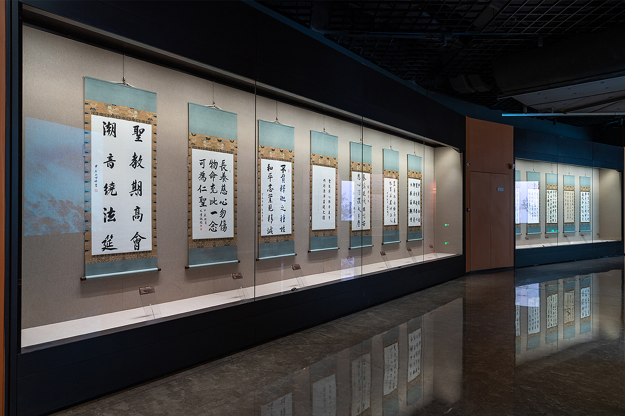 展柜设计 克里克展柜