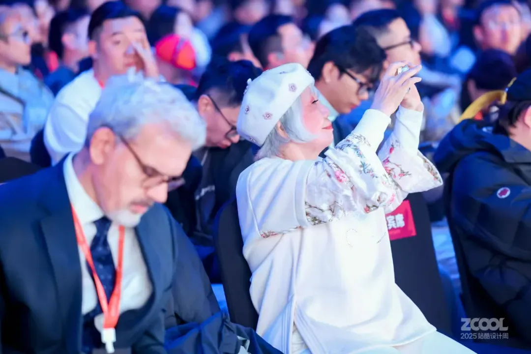 靳埭强：创意60年，活到老学到老 | 2025站酷设计周（图ZMTUyNzExMjQ=） - 观点 - 站酷设计师站酷设计周原创素材 - 站酷ZCOOL