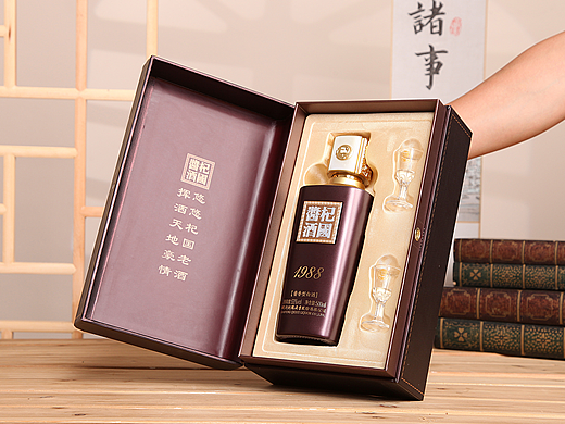 白酒拍摄酒水摄影电商产品拍摄郑州扬帆时间商业摄影