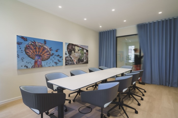 办公楼装修：浅深地毯引导动线 打造直觉式空间导航系统（图ZMTUyNzU2OTI=） - 资讯 - 站酷设计师凯悦办公装修原创素材 - 站酷ZCOOL