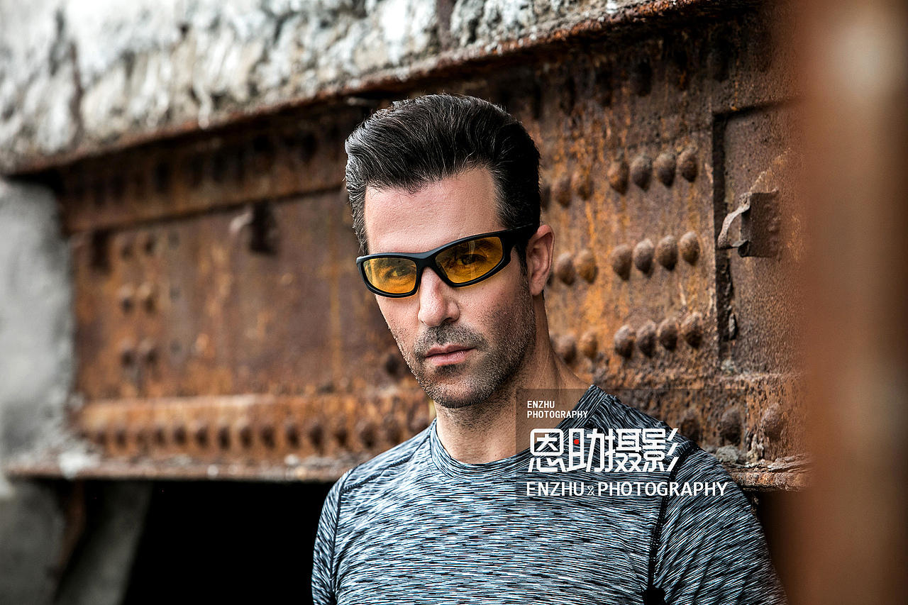 眼镜外模拍摄运动款服装摄影（图ZMzk4Nzg4ODUy） - 人像摄影 - 站酷设计师摄影师小助助原创素材 - 站酷ZCOOL