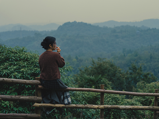 绿雾与她的长昼
