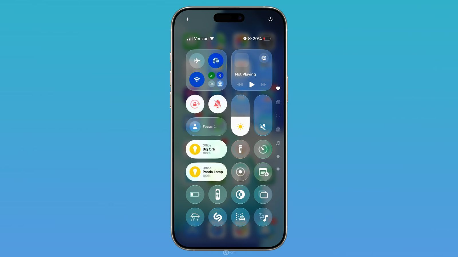 苹果史上最全界面革新！iOS 26 的14 个设计美到窒息（图ZMTUyNzg2MzI=） - 资讯 - 站酷设计师姝斐suphie原创素材 - 站酷ZCOOL