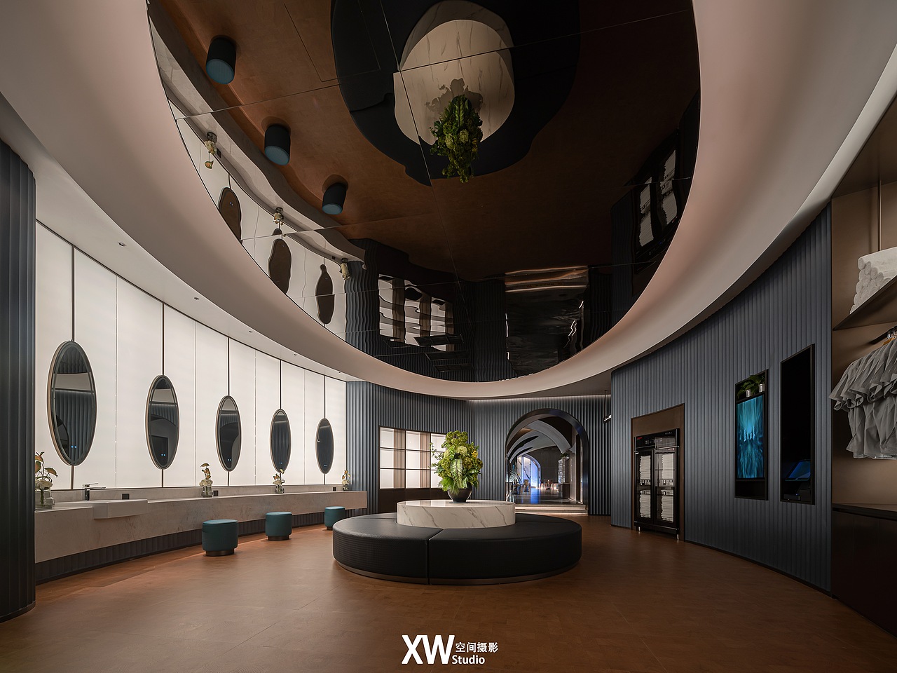 光影筑梦 水韵栖居—港东5号汤泉 水与光的私语