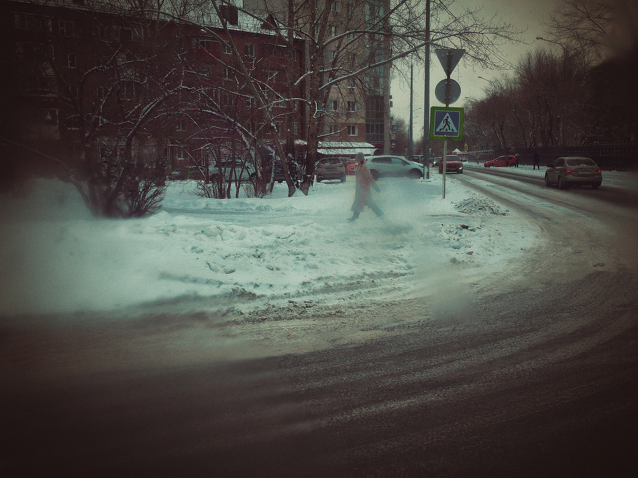 Through the frozen windowFrom the bus. Part 3