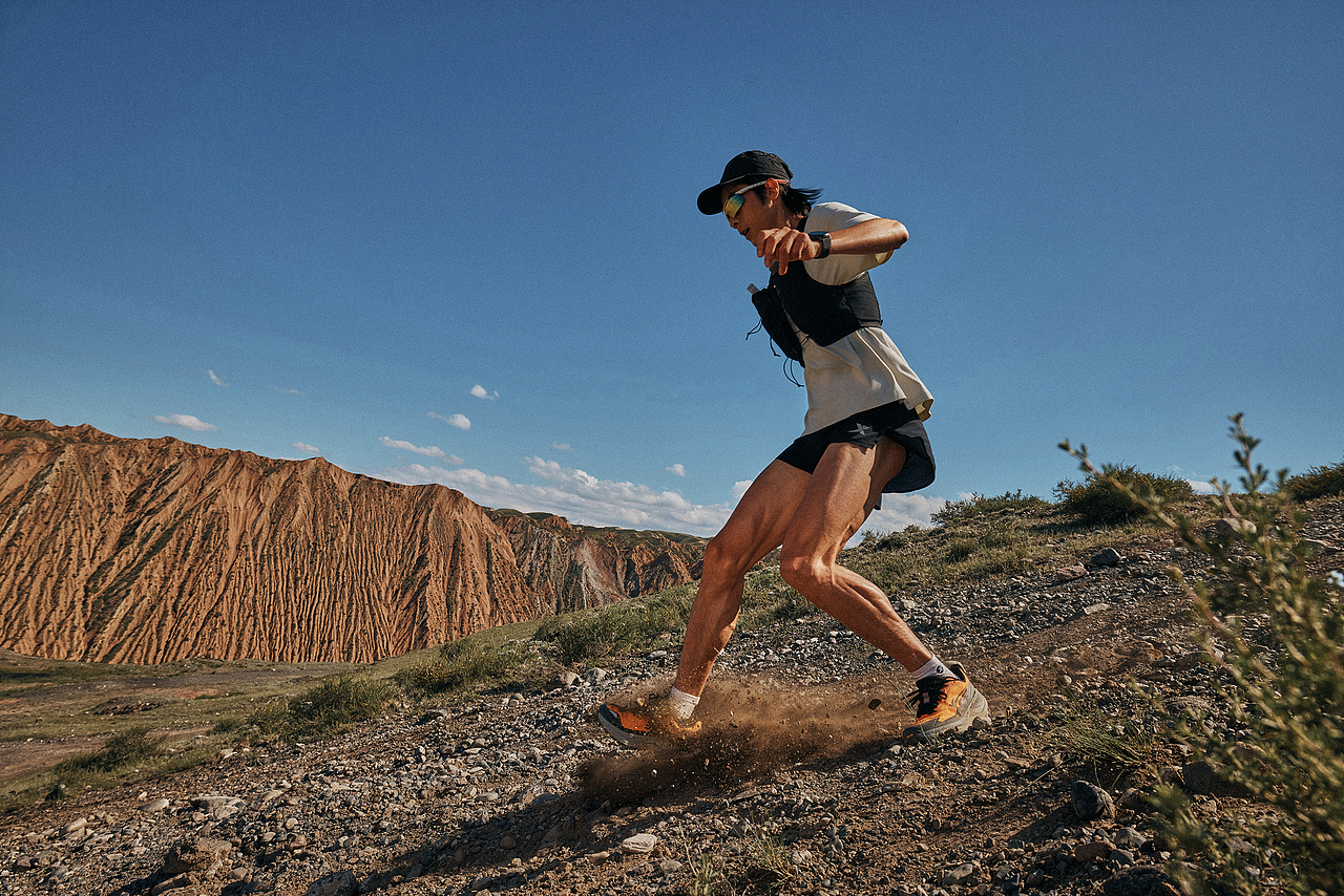 奔跑定格！自由感拉满的户外大片（图ZMzk5MDkxNzcy） - 修图/后期 - 站酷设计师像素视觉studio原创素材 - 站酷ZCOOL