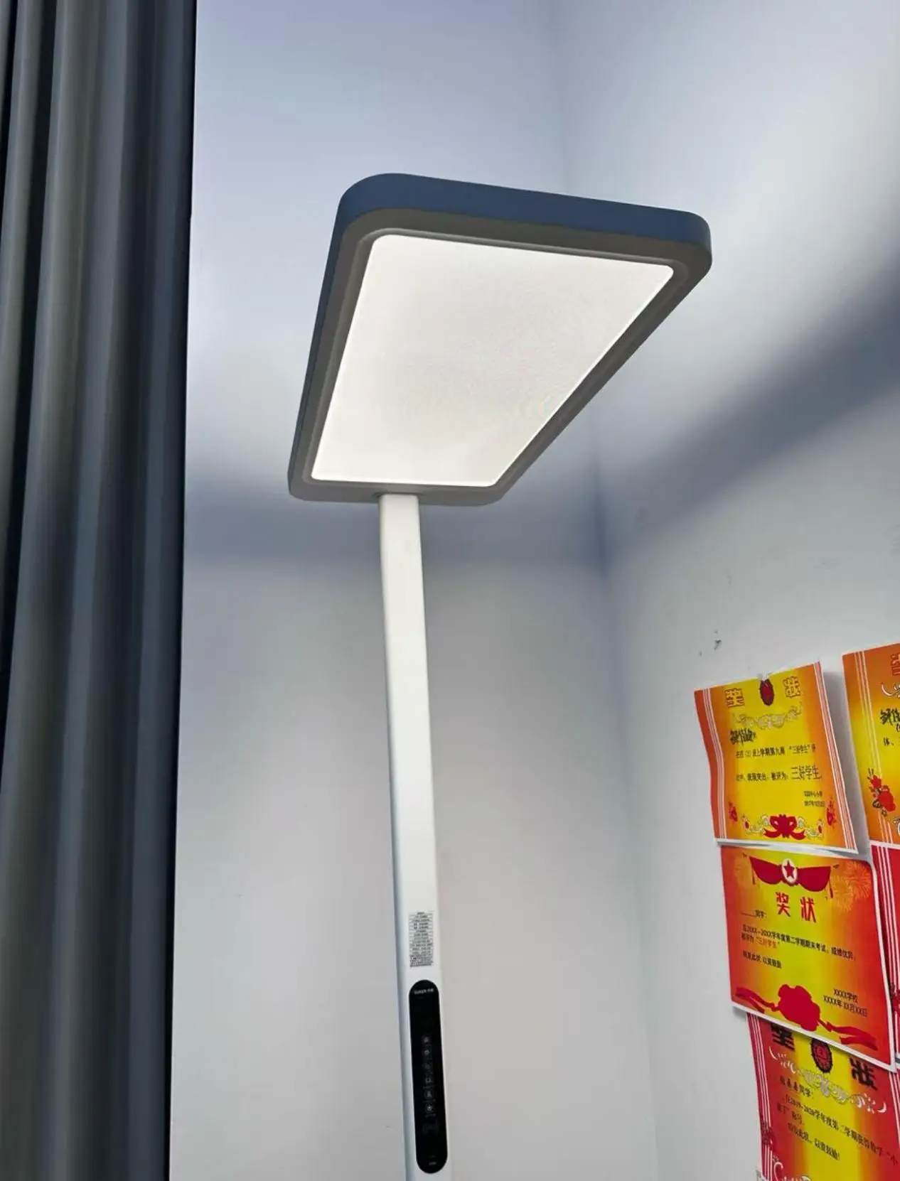 什么牌子的落地灯对孩子视力好？知名落地灯品牌推荐，闭眼入不亏