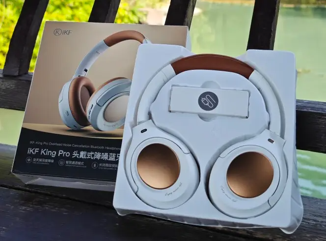 高性价比头戴降噪耳机哪个牌子最好？平价头戴式耳机十大排名分享 