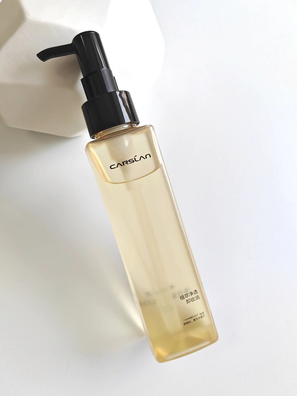 敏感肌必看！2025温和不刺激的卸妆油排行榜，安心之选。