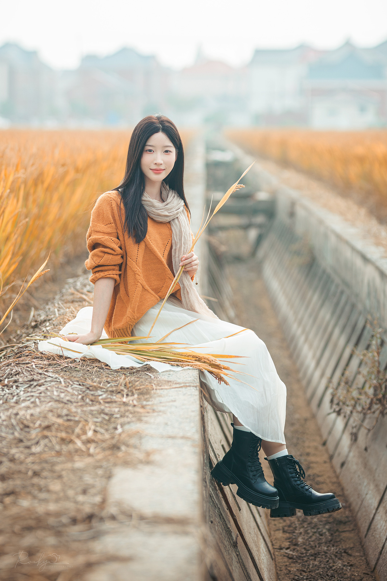 秋日稻田（图ZMzk5MTc1MTAw） - 人像摄影 - 站酷设计师微胖凹凸曼原创素材 - 站酷ZCOOL