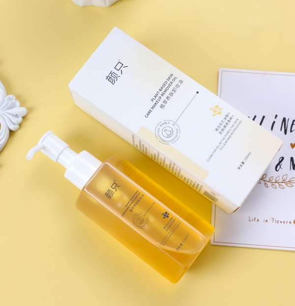 好用不心疼！2025 平价卸妆油 TOP 榜，颜只 领衔，防水彩妆秒溶还不紧绷（图ZMTUyODc5MDg=） - 评测 - 站酷设计师究极设计达人原创素材 - 站酷ZCOOL