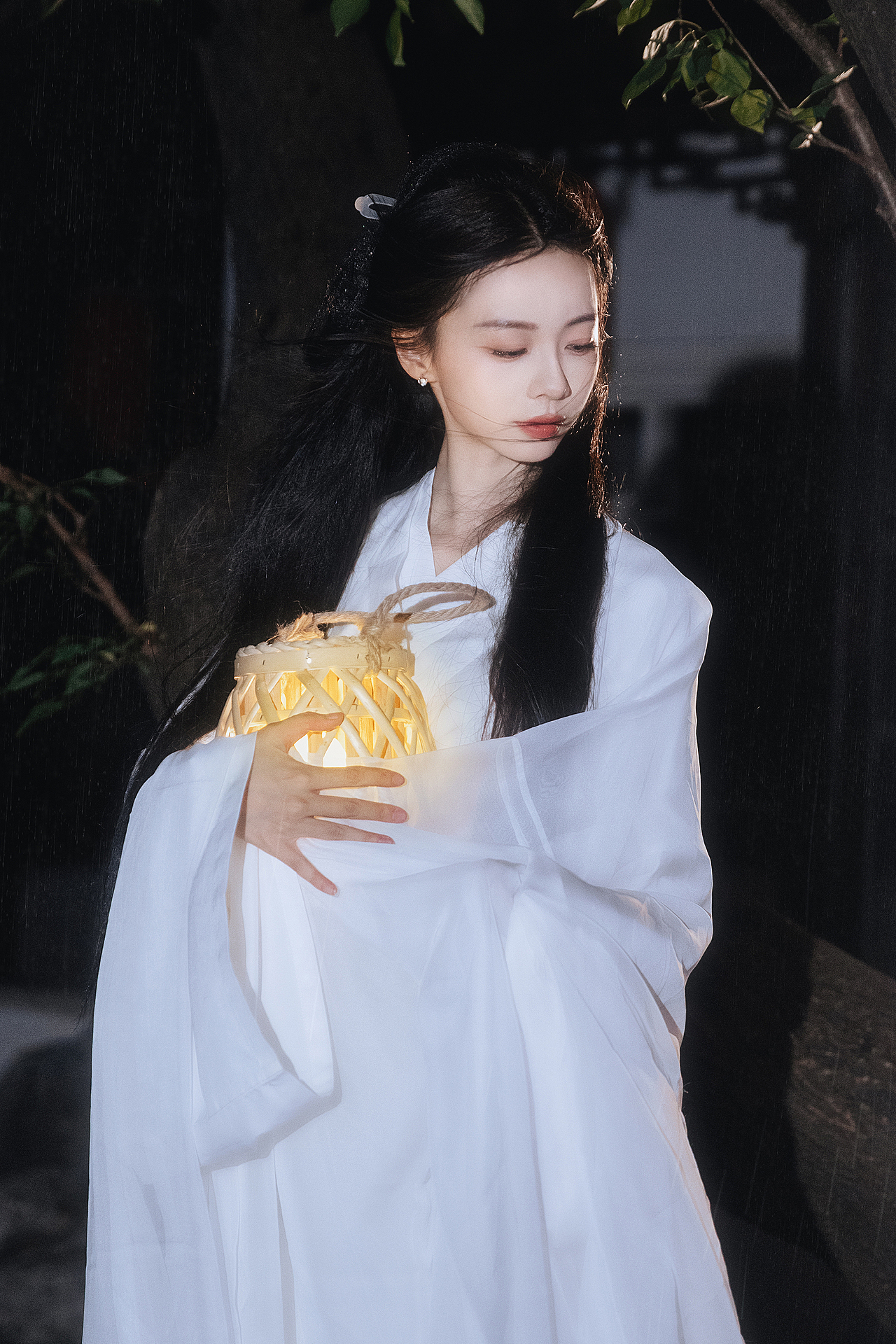 夜雨孤灯（图ZMzk5MjA1Nzgw） - 人像摄影 - 站酷设计师笔画年华原创素材 - 站酷ZCOOL