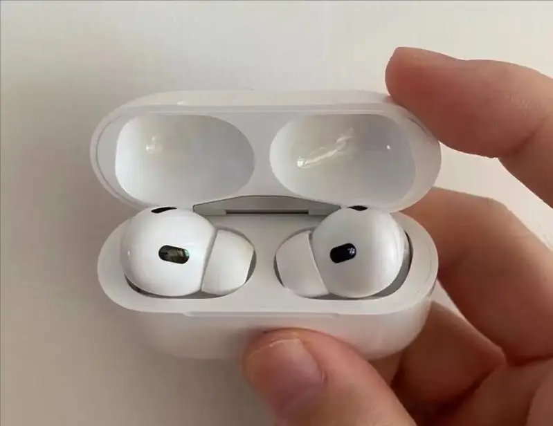 音质差还闷耳朵？2025蓝牙耳机天花板！这2款用半年才敢推，降噪通透+音质拉满！（图ZMTUyOTEyMTY=） - 观点 - 站酷设计师来这个世界看看原创素材 - 站酷ZCOOL