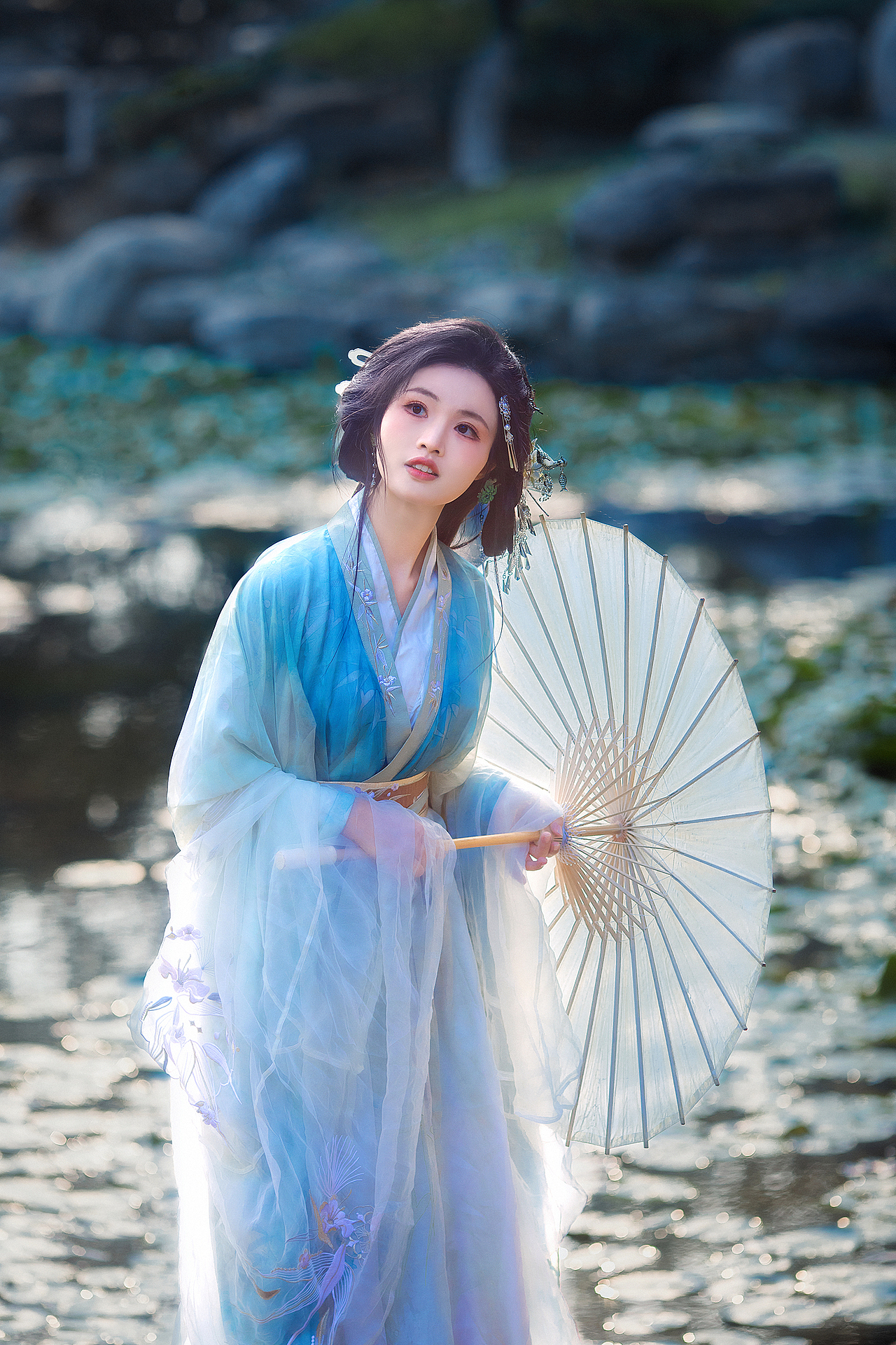 忽而已秋（图ZMzk5MjQ5MDEy） - 人像摄影 - 站酷设计师笔画年华原创素材 - 站酷ZCOOL