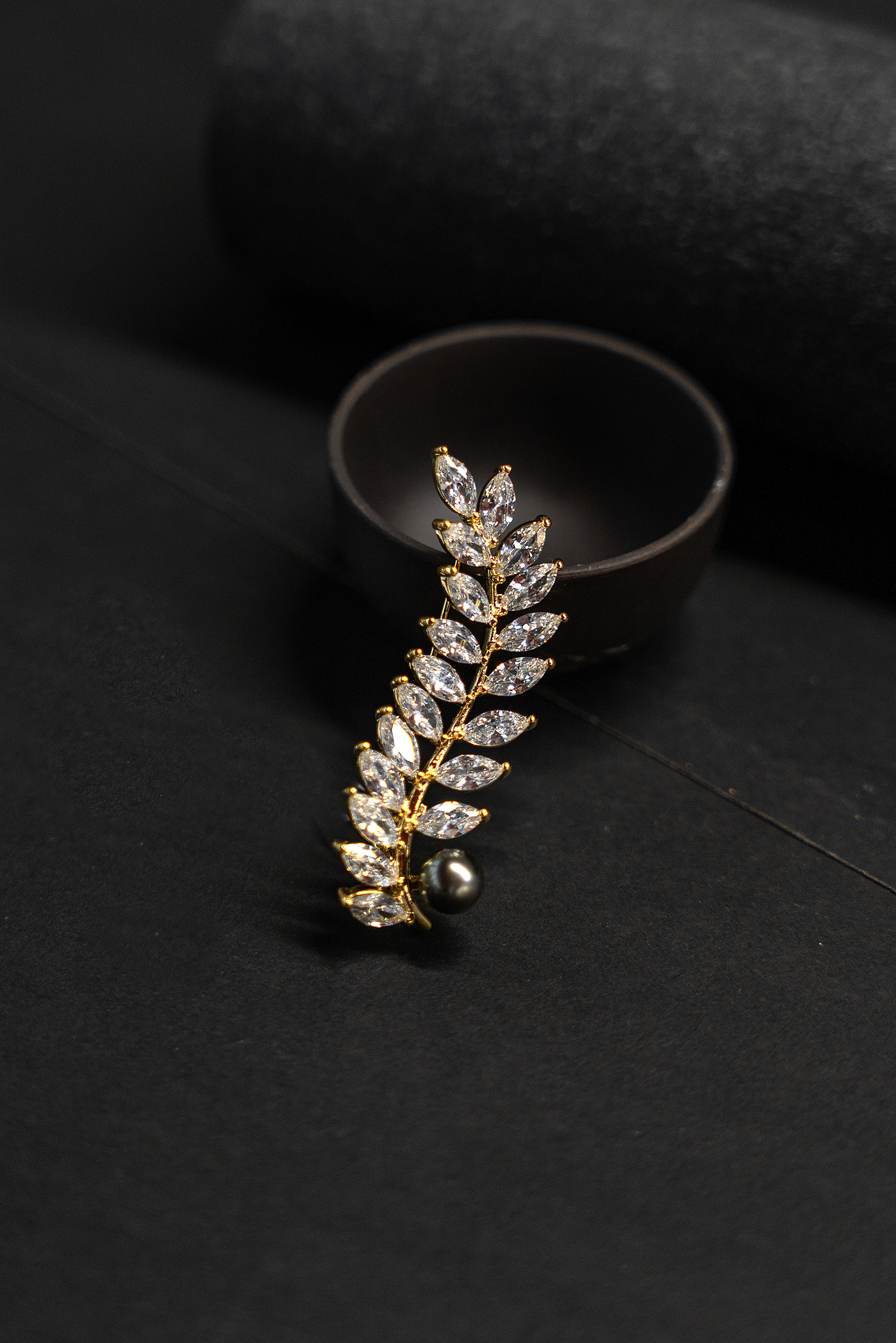 胸针产品摄影修图