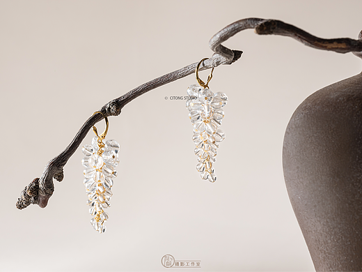 产品摄影｜首饰｜白水晶葡萄耳坠