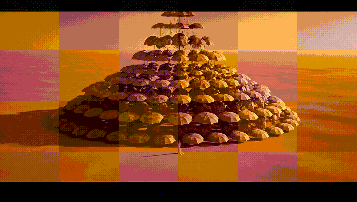 🦋 破茧与新生：流动的金色梦境 ✨（图ZMzk5MjczNDQw） - AI作品 - 站酷设计师小团长安铺子原创素材 - 站酷ZCOOL