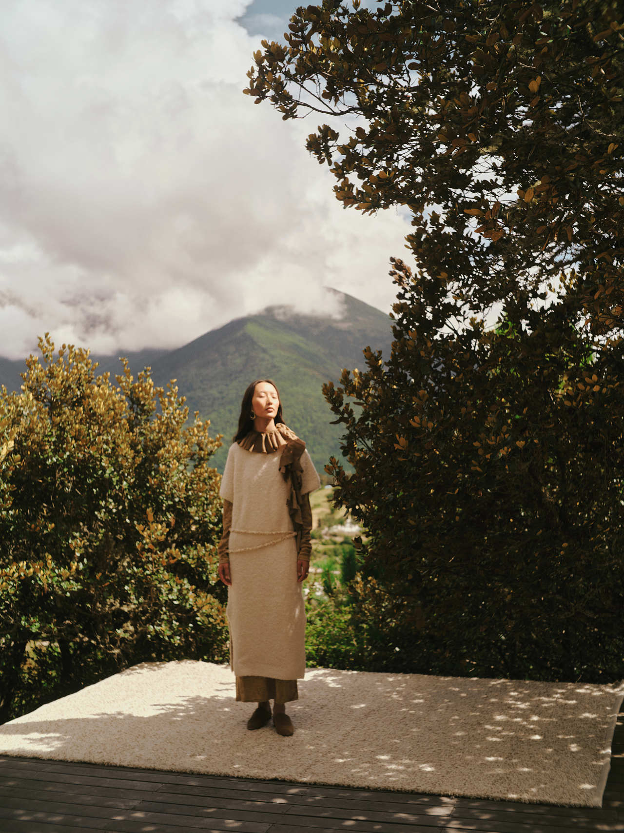 商业摄影|雪山脚下的静谧时刻🏔️