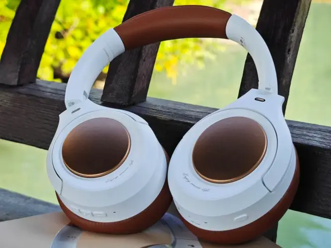 头戴式降噪耳机推荐性价比高的有哪些？头戴式耳机十大排名分享 