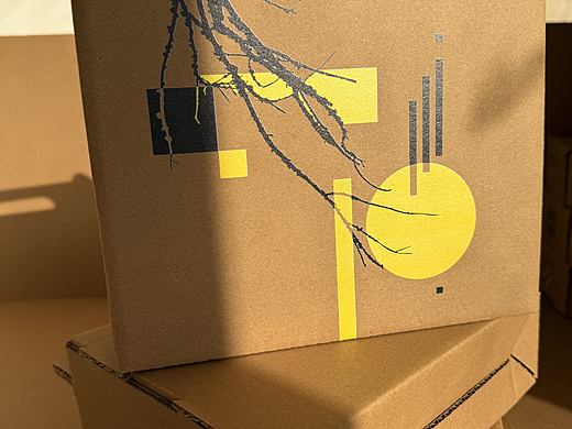 定制瓦楞礼盒,静默讲述您的中秋咖啡故事