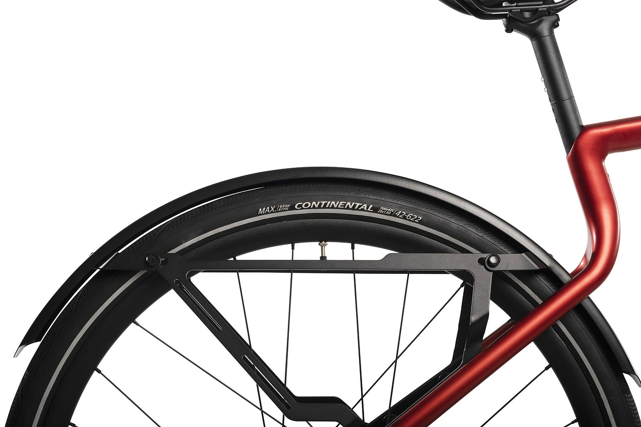 URWAHN STADTFUCHS——标志性设计，采用3D打印钢材