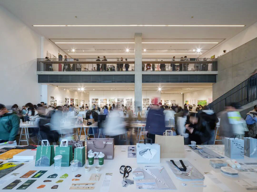 Award360° 2025入围作品名单公布，400+年度最新作品一次看个够（图ZMTUyOTY1OTI=） - 资讯 - 站酷设计师站酷资讯原创素材 - 站酷ZCOOL