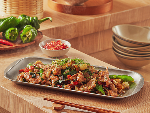 广西生料爆炒|「 猪霸王 」✖️朴一 菜品拍摄