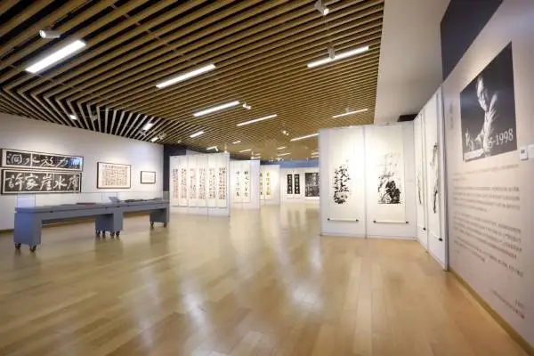 “笔阵横扫——舒同120周年诞辰书法文献展”暨学术交流会在上海推出（图ZMTUyOTk0NDg=） - 资讯 - 站酷设计师壹号观察原创素材 - 站酷ZCOOL