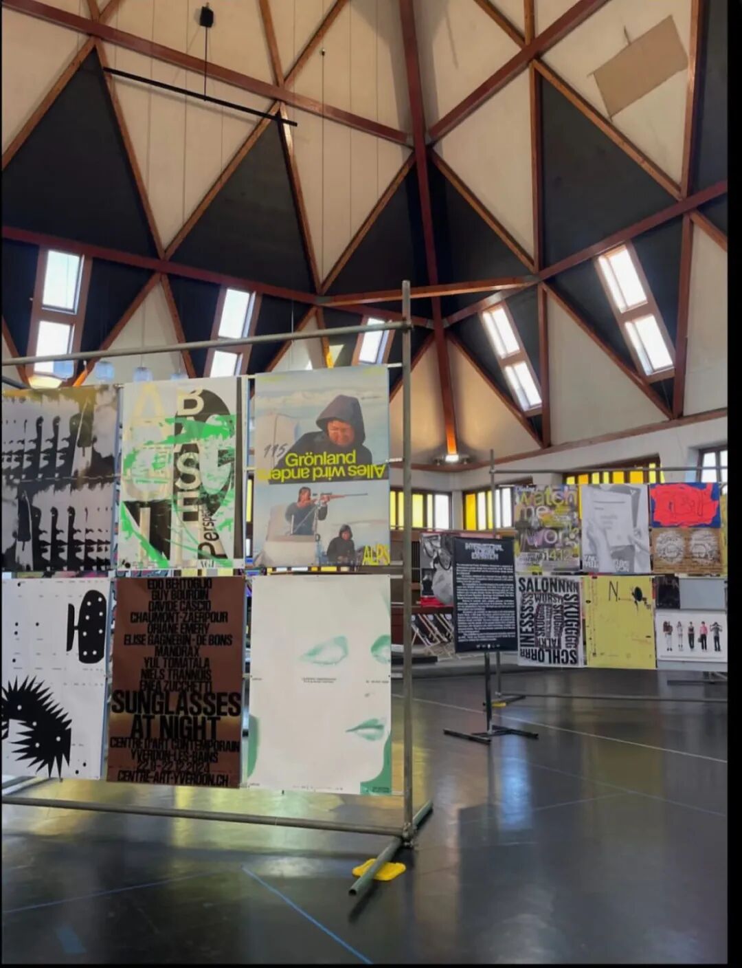 展览现场 | 2025苏格兰INTL国际海报展（图ZMTUzMDAwODg=） - 资讯 - 站酷设计师站酷资讯原创素材 - 站酷ZCOOL