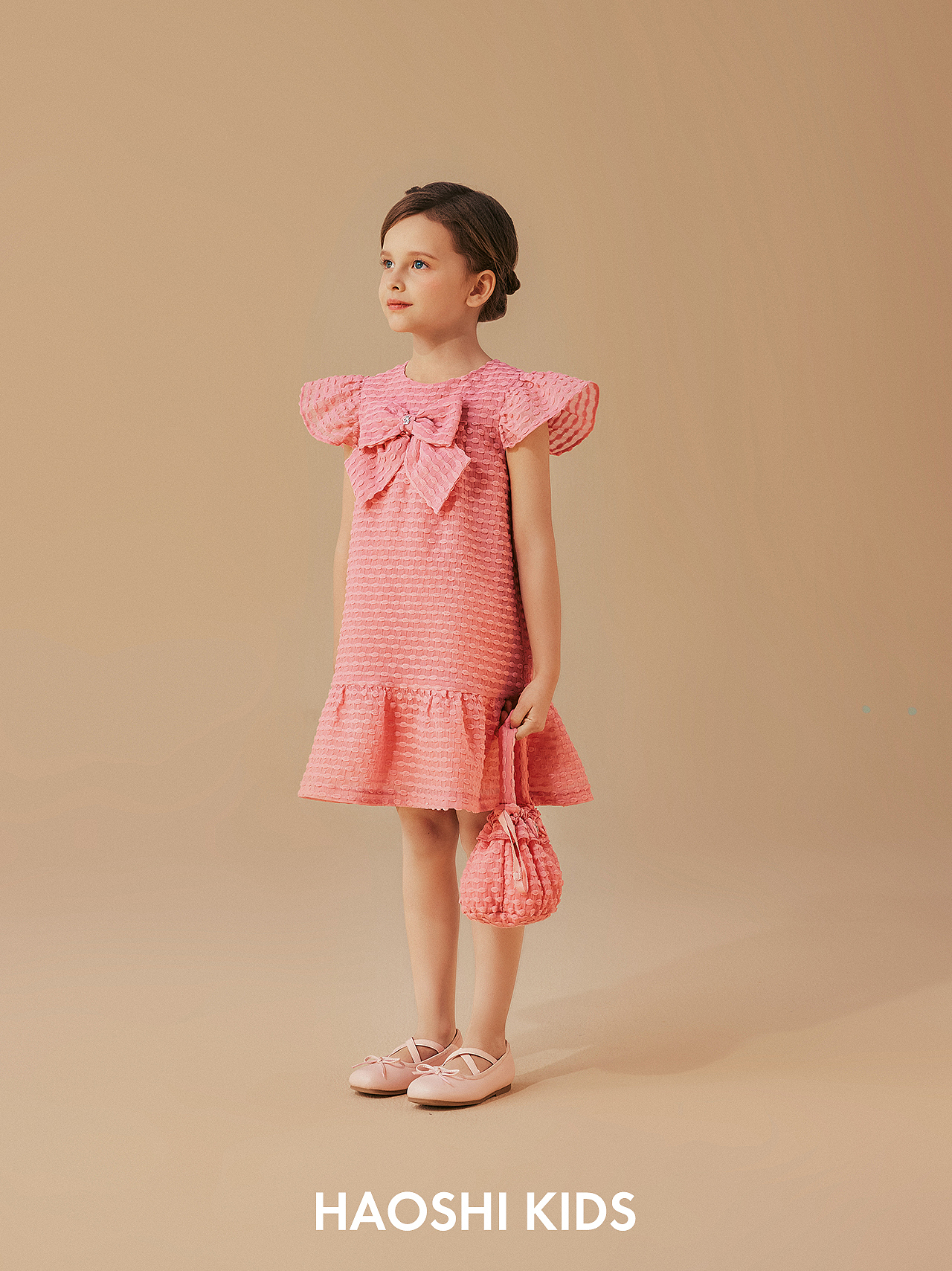 力高芘熊春夏形象全案 X 好事实验室 | 童装摄影（图ZMzk5NDEyMjA0） - 人像摄影 - 站酷设计师好事实验室原创素材 - 站酷ZCOOL