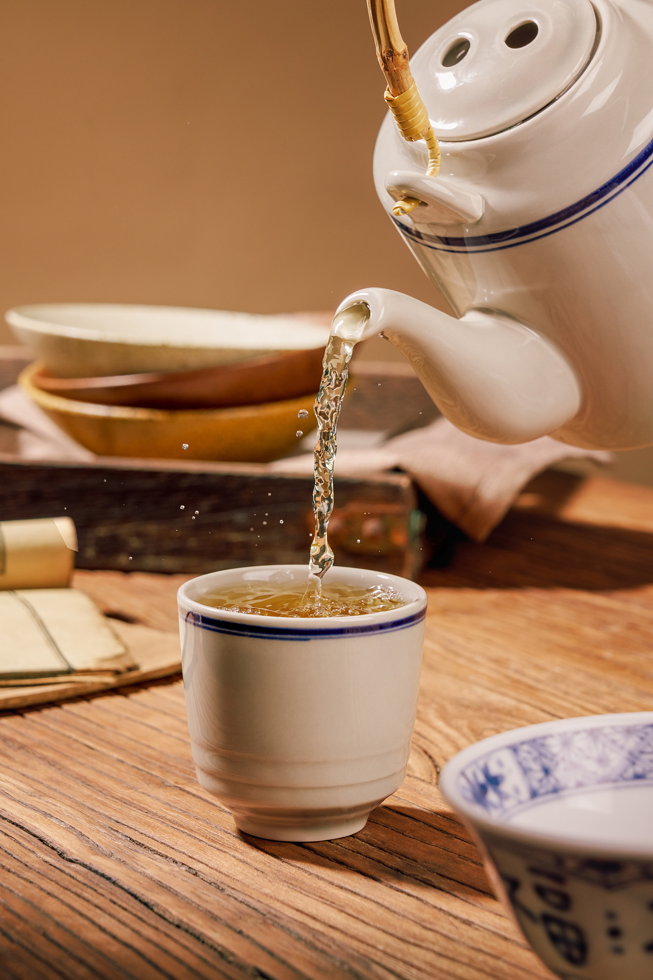 茶饮联名摄影 | 奈雪的茶×武林外传×春生生画（图ZMzk5NDc3ODA4） - 美食摄影 - 站酷设计师春生生画原创素材 - 站酷ZCOOL