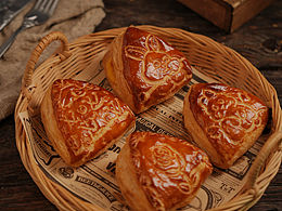 潘纳托尼和国王饼拍摄