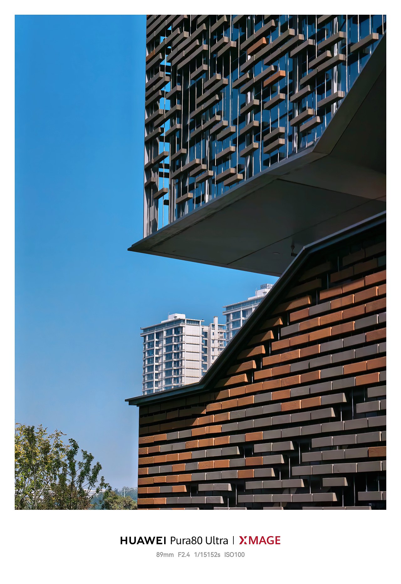 城市“轻氧滤镜”：建筑与自然的诗意交融