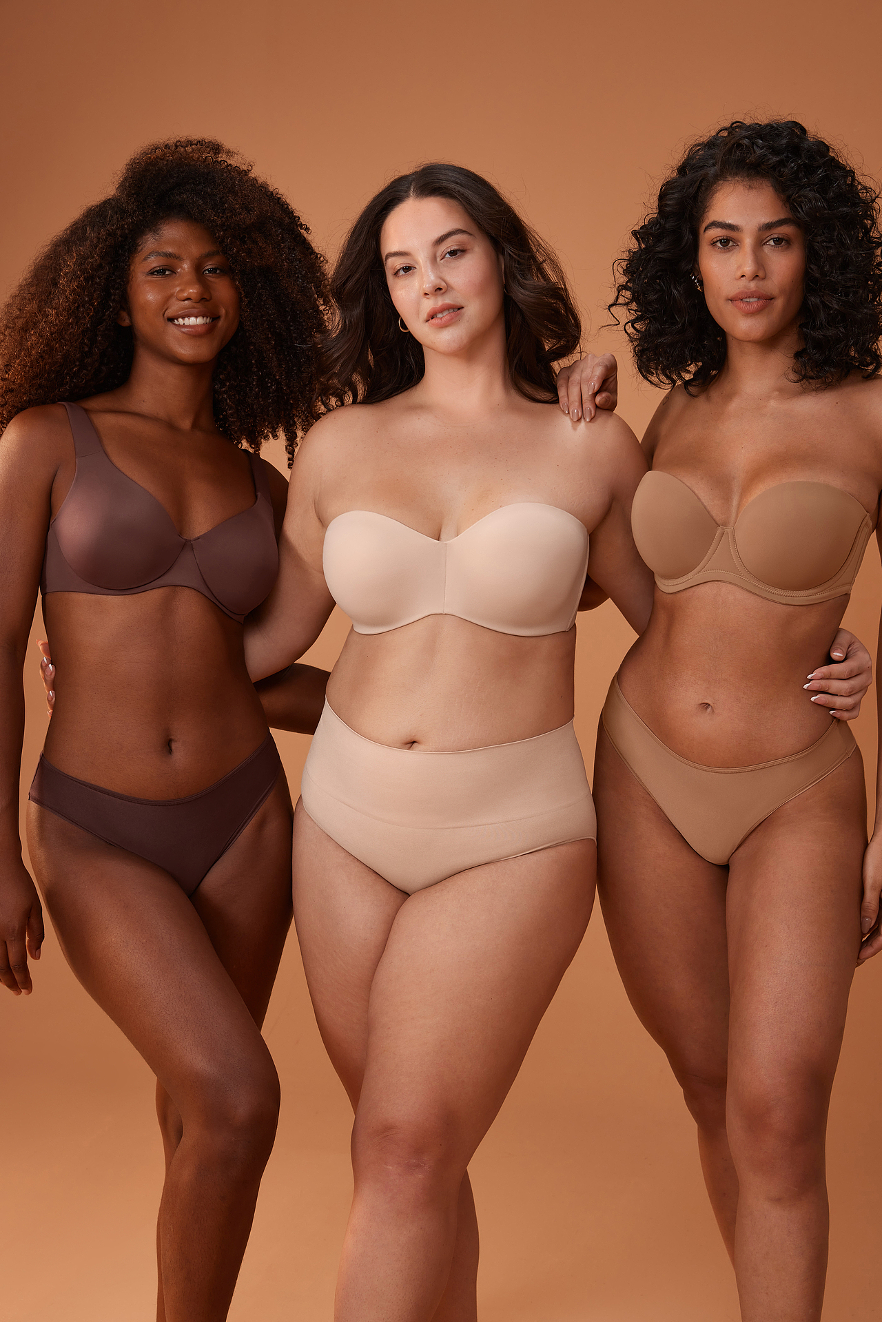 跨境电商 | 2024 大码内衣 多模形象