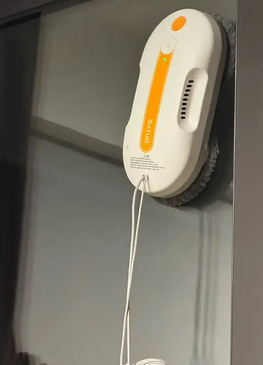 智能擦窗机器人哪个牌子好？高性价比擦窗机器人（图ZMzk5NjAzODM2） - 生活用品 - 站酷设计师番茄一号pro原创素材 - 站酷ZCOOL