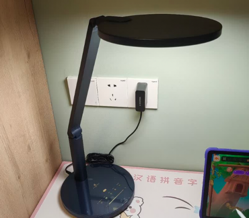 儿童护眼灯哪家好？学生最建议买的十大高口碑护眼台灯推荐，家长放心！