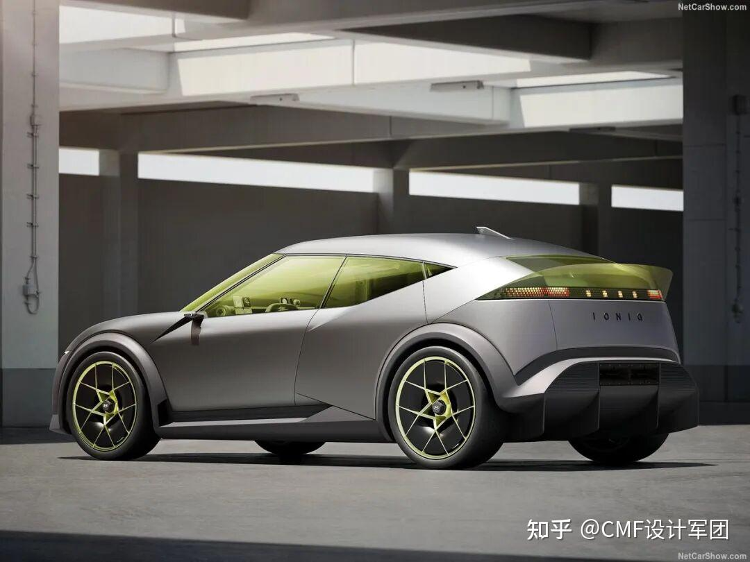 现代Concept Three概念车发布，内饰应用泡沫铝，CMF设计欣赏（图ZMTUzMTM0Mjg=） - 资讯 - 站酷设计师CMF设计军团原创素材 - 站酷ZCOOL