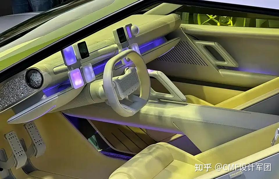 现代Concept Three概念车发布，内饰应用泡沫铝，CMF设计欣赏（图ZMTUzMTM0MDQ=） - 资讯 - 站酷设计师CMF设计军团原创素材 - 站酷ZCOOL